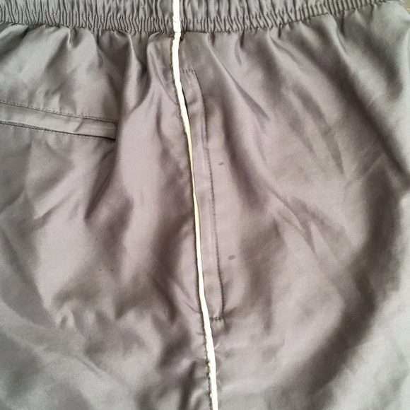 GAP women’s active pants - Picture 8 of 8